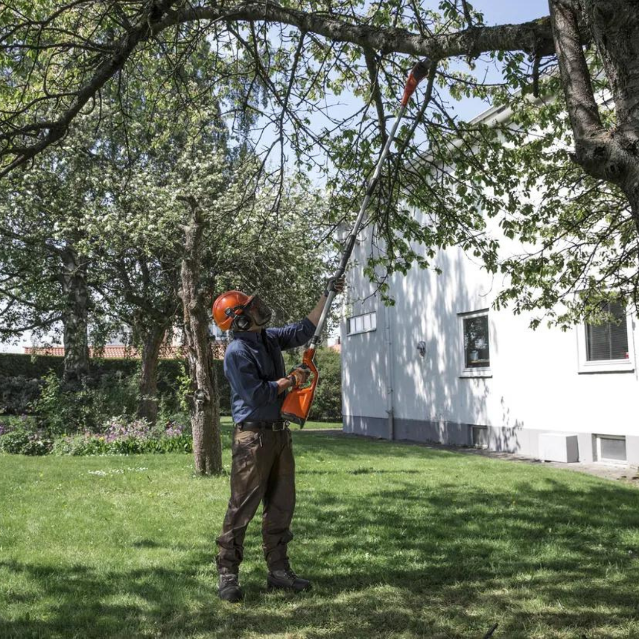 120iHK4-PH Battery Pole Saw & Hedge Trimmer