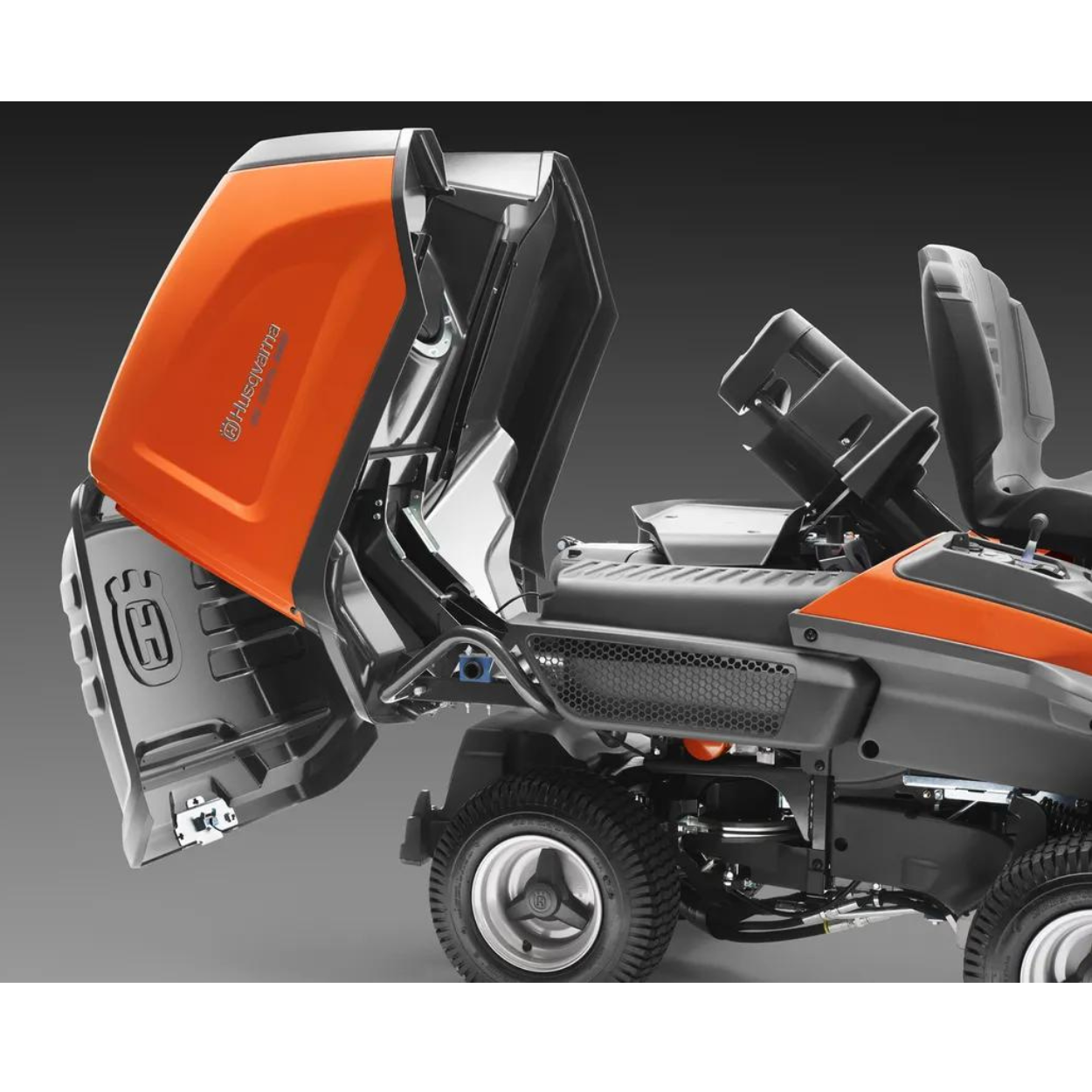 R320TS AWD Front-end Mower (CRC103 Deck)