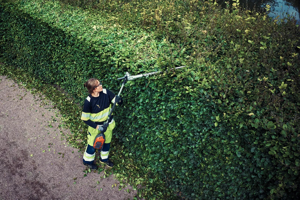 525iHE3 Hedge Trimmer