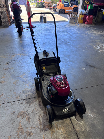 Victa 18" Push Mower