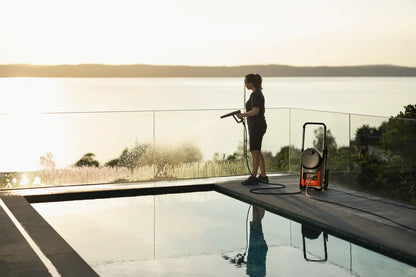 PW370 Pressure Washer